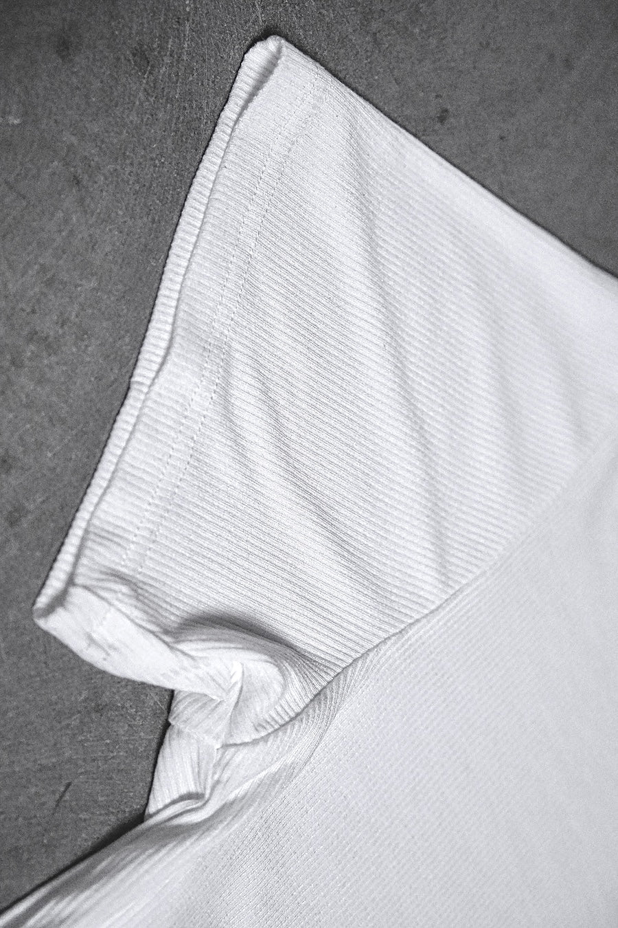 SP/ 003 FITTED T-SHIRT