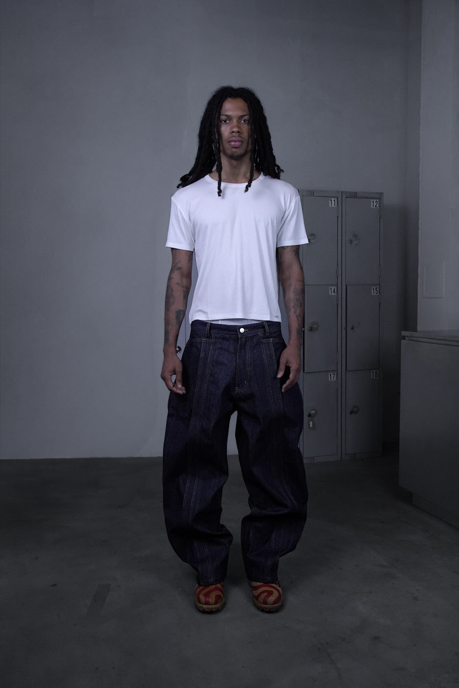 SP/ 003 FITTED T-SHIRT