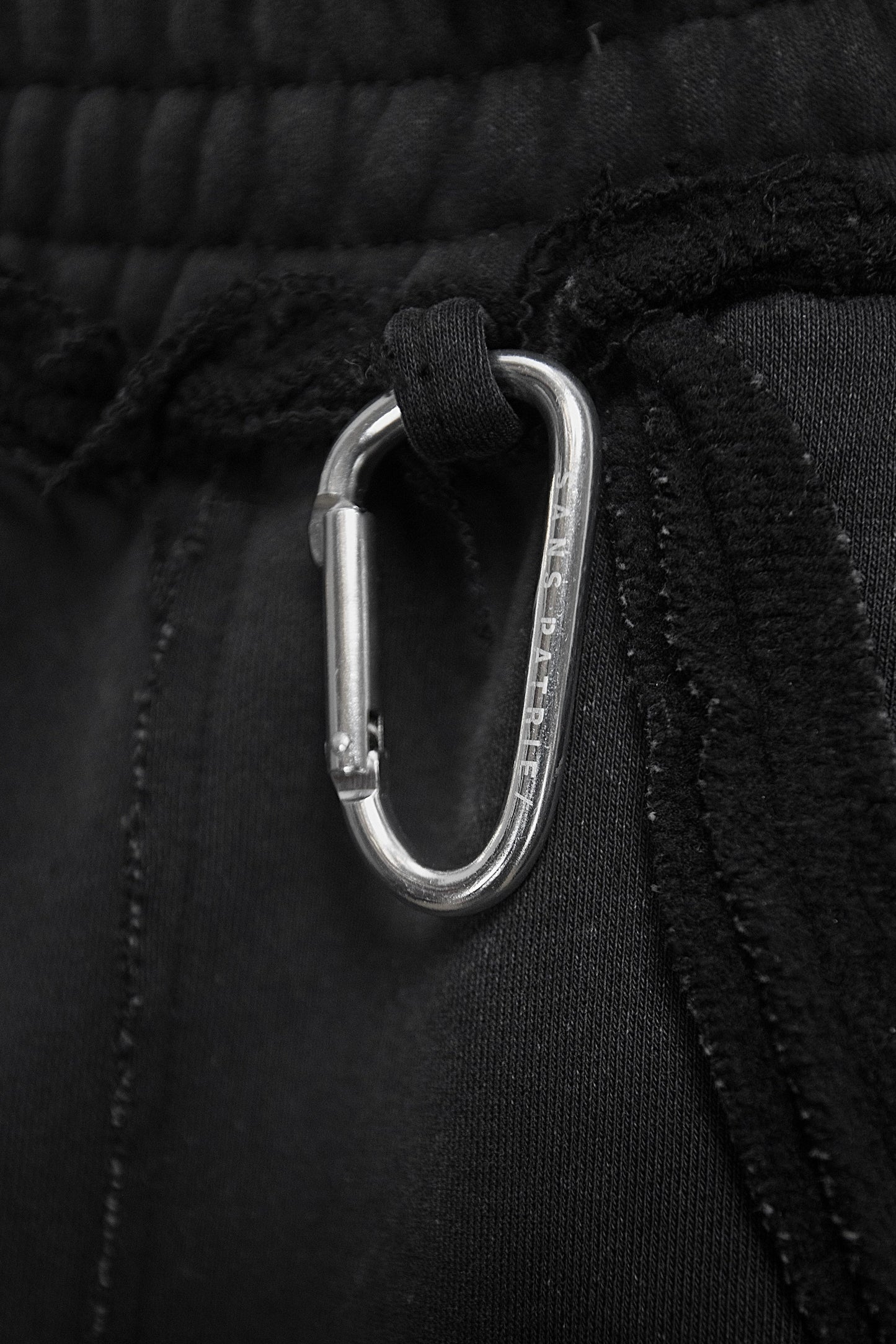 SP/ SCRIPT SWEATPANTS